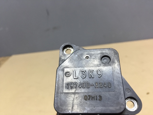 L3K913215 MAZDA Датчик потока (расхода) воздуха, расходомер M.A.F. - (Mass Airflow) купить в Запорожье