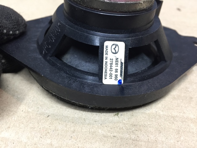 MAZDA NE6166960 Динамик "торпедо" в наличии Черкассы