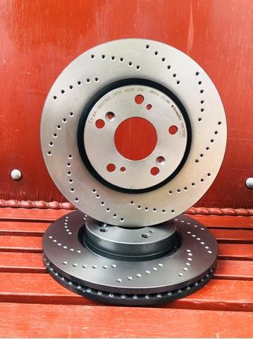 09C31311 BREMBO Передние тормозные диски купить в Кривой Рог