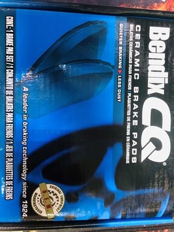 Тормозные колодки 572238B BENDIX