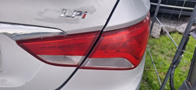 Фара задняя правая внутренняя 924043S300 HYUNDAI