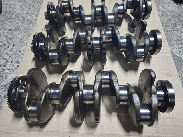 03G105021S Коленвал купить Житомир