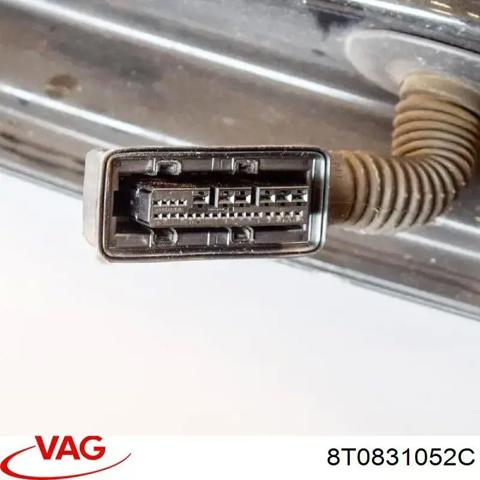 8T0831052C Дверь передняя правая купить Житомир