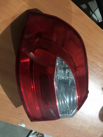 924011W2 HYUNDAI Фонарь задний левый внешний купить в Украина