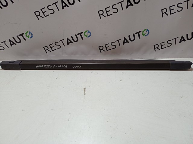 1688600175 MERCEDES Шторка багажного отсека купить в Киев