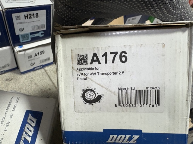 Водяной насос Фольксваген Пассат B3, B4