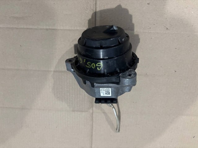BMW 22116860476 Правая подушка двигателя в наличии Киев