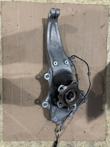 31206884386 BMW Цапфа передняя правая купить в Днепр