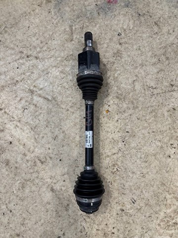 Привод передний левый 31608687781 BMW