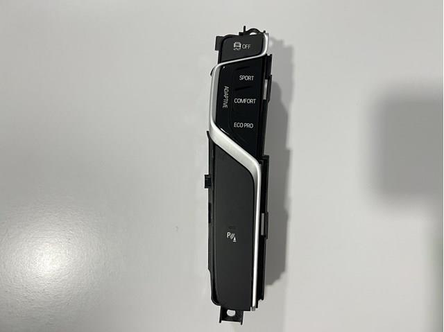 Блок кнопок центральной консоли 61316843923 BMW
