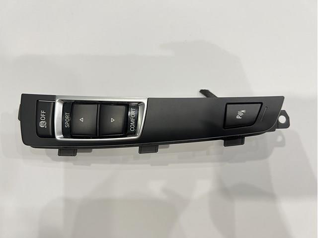 Блок кнопок центральной консоли 61319202945 BMW