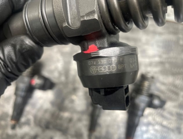 VAG 0414720210 Форсунка впрыска топлива в наличии Одесса