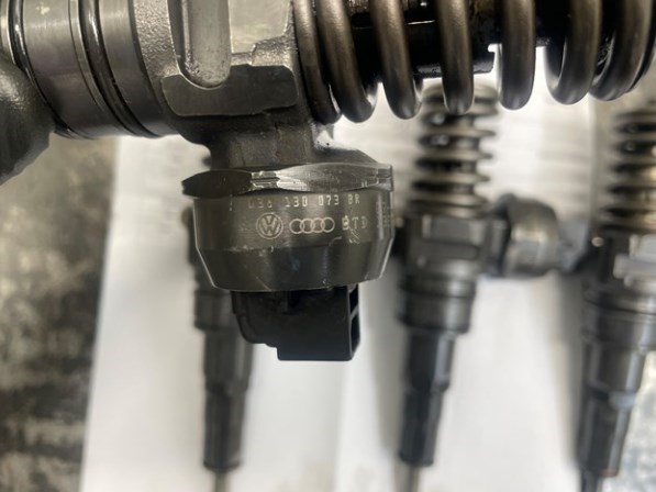 BOSCH 0414720232 Топливные форсунки в наличии Черновцы
