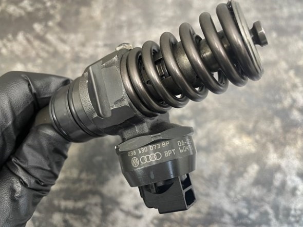 0414720314 Топливные форсунки купить Львов