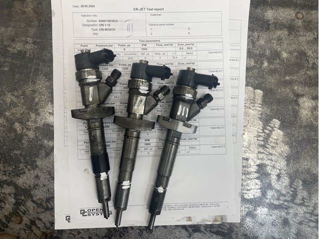 BOSCH 0445110038 Форсунка впрыска топлива в наличии Каменское