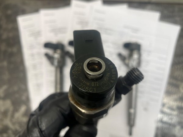 Форсунка инжектора Мерседес-бенц СЛК