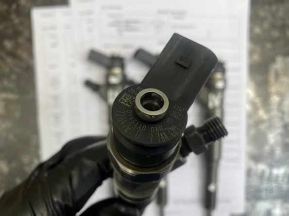 Форсунка инжектора 0445110080 BMW