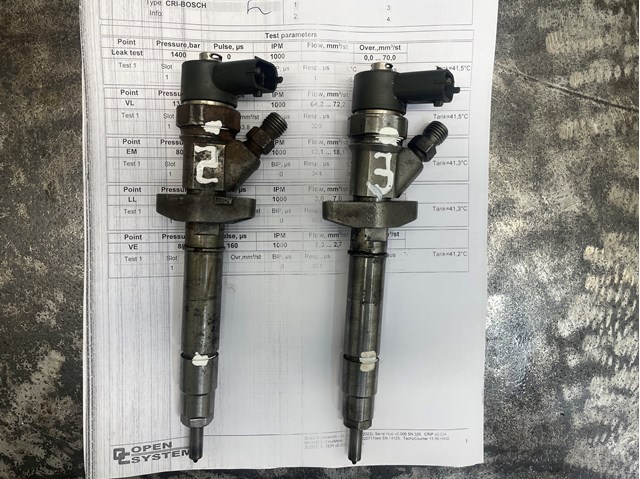 BOSCH 0445110141 Форсунка впрыска топлива в наличии Черкассы