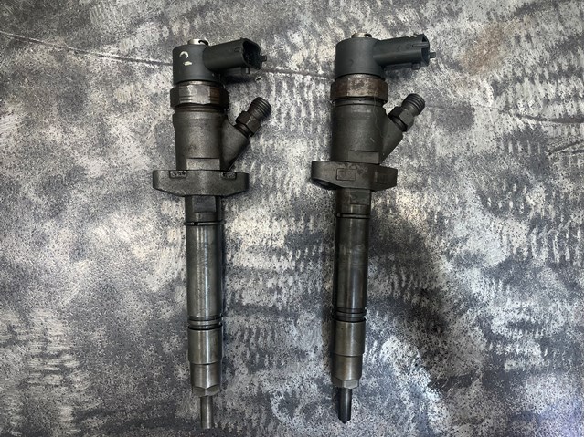 Форсунка впрыска топлива 0445110265 BOSCH