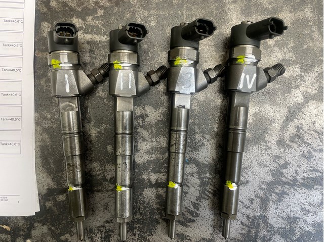 BOSCH 0445110308 Форсунка впрыска топлива в наличии Черкассы
