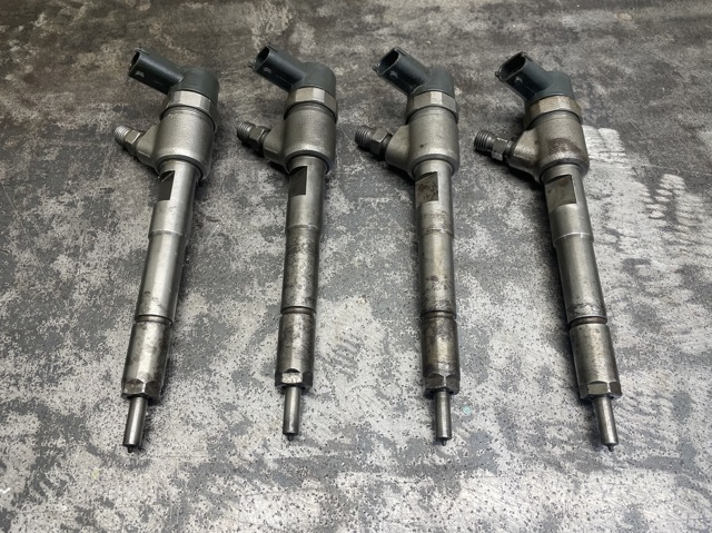 OPEL 0445110351 Топливные форсунки в наличии Каменское