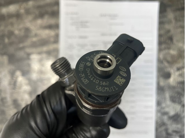 Форсунка инжектора 0445110582 BOSCH