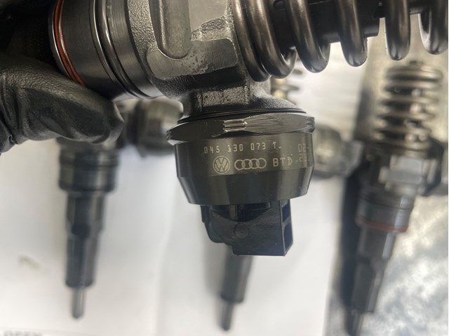 Форсунка инжектора 045130073T BOSCH
