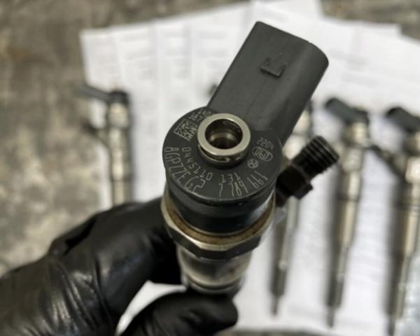 13537789661 BMW Топливные форсунки купить в Черновцы