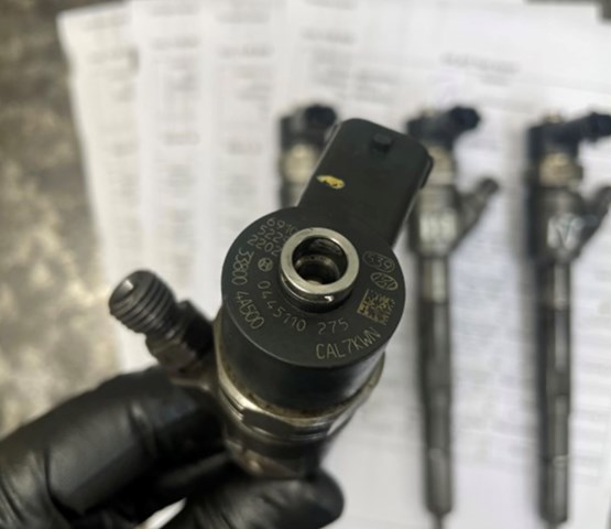 Форсунка инжектора 338004A500 BOSCH