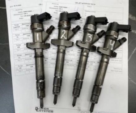 Форсунка впрыска топлива 8200084534 RENAULT