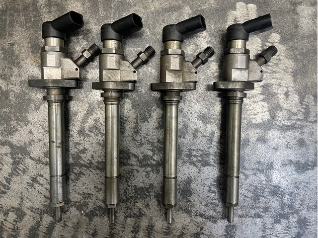 Форсунка инжектора Ситроен С8