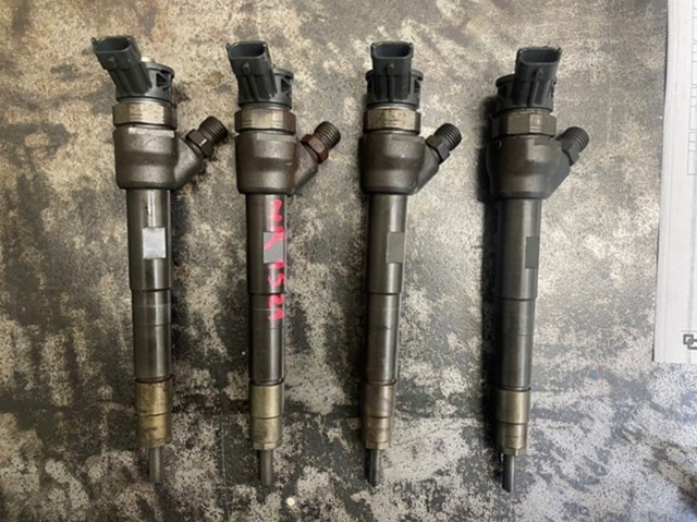 Топливные форсунки G4D39K546AA LAND ROVER