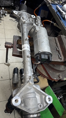 Реечный рулевой механизм 32105B68D63 BMW