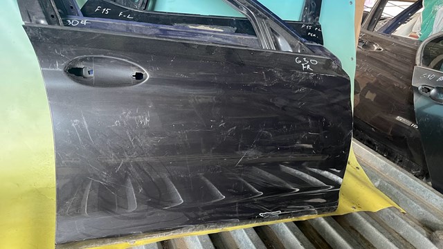 Пассажирская передняя дверь 41007408962 BMW