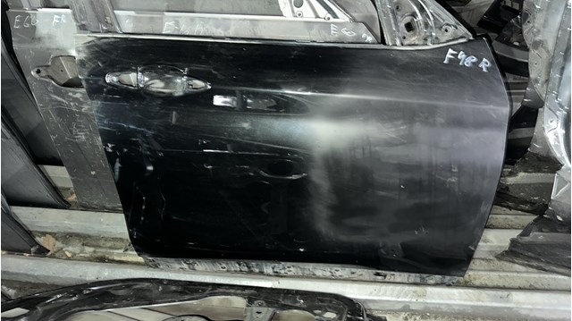 Пассажирская передняя дверь 41007414370 BMW