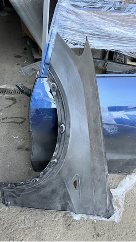 Крыло переднее левое BMW X3