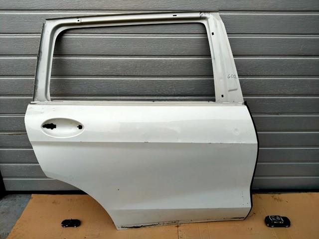 Задняя правая дверь 41527931202 BMW