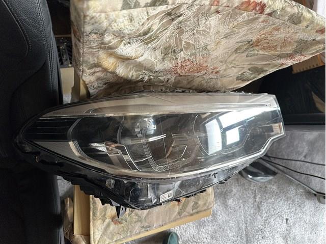 Вставка фары правой 63117214962 BMW