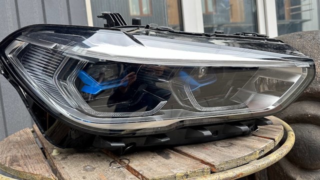 Фара правая 63119850428 BMW
