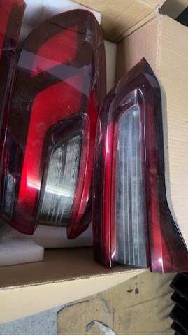 63217442261 BMW Фонарь задний левый внешний купить в Ирпень