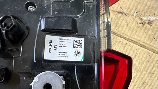 63219448070 BMW Фонарь задний правый внешний купить в Киев