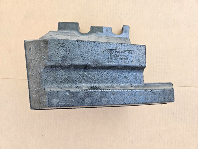 Наполнитель бампера заднего 4M0807574 VAG