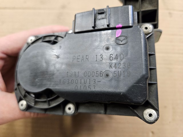 Дроссельная заслонка PEAR13640 MAZDA
