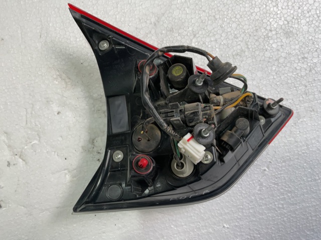 265506FL5D NISSAN Фонарь задний правый внутренний купить в Сумы