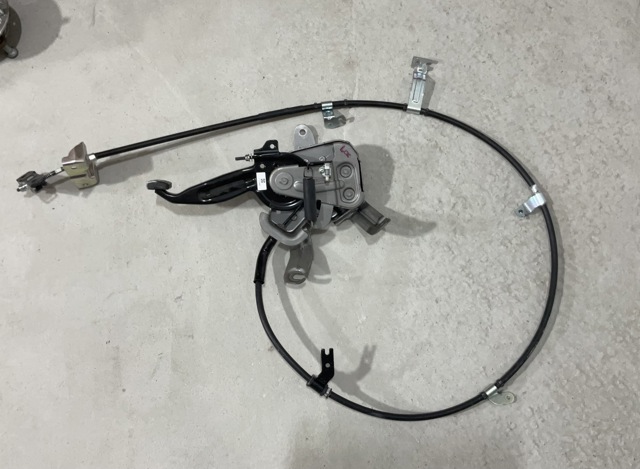 HYUNDAI 59750G5000 Трос ручного тормоза передний в наличии Винница