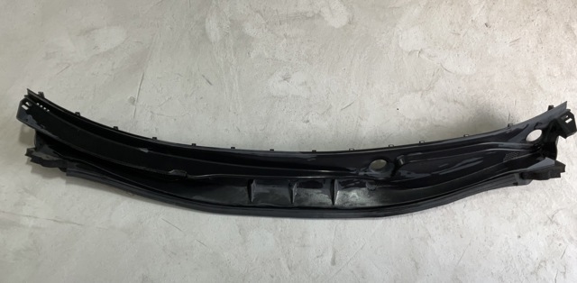 NISSAN 668623TA0A Водосток лобового стекла, жабо в наличии Украина
