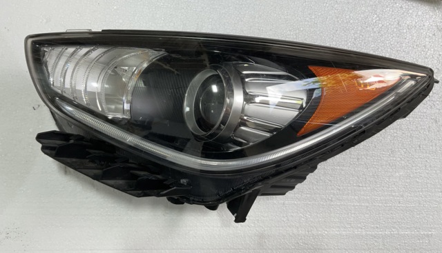 92101G5050 HYUNDAI Фара левая купить в Ужгород