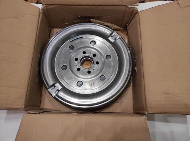 VAG 03L105266BP Маховик двигателя в наличии Винница