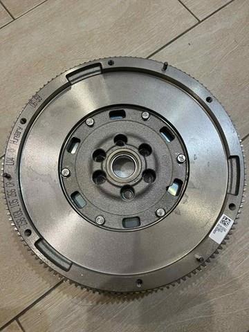 03L105266CR Маховик купить Киев