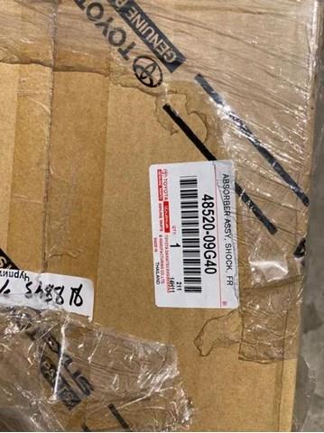 Амортизатор подвески передний левый Toyota Camry 6